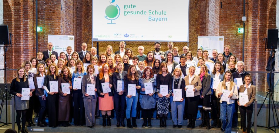Auszeichnungsveranstaltung „gute gesunde Schule“ Auszeichnungsveranstaltung „gute gesunde Schule“